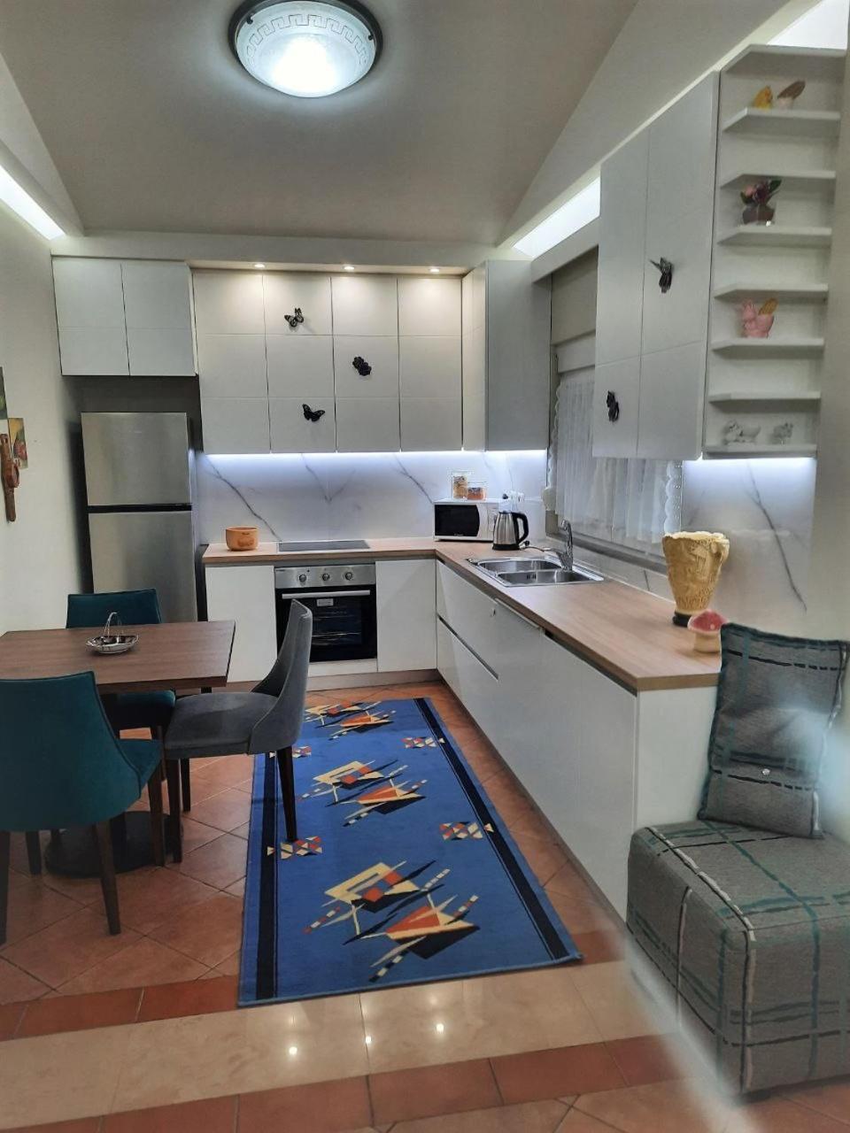 Luander Hotel Tirana Kamer foto